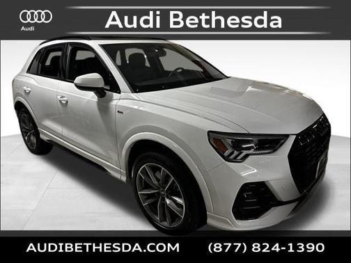 2025 Audi Q3 Premium 45 TFSI S line quattro Tiptronic