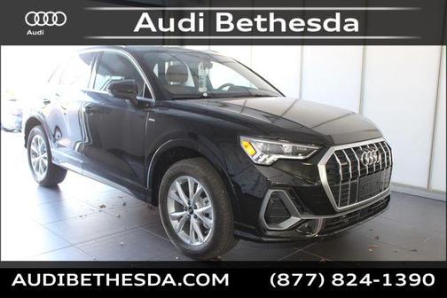 2025 Audi Q3 Premium 45 TFSI S line quattro Tiptronic