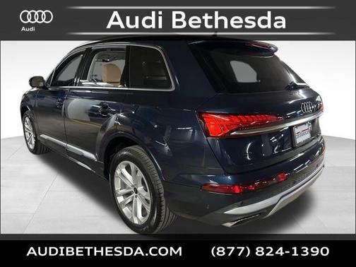 2026 Audi Q7 45 Premium Plus