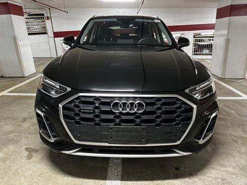 2024 Audi Q5 45 S line Premium