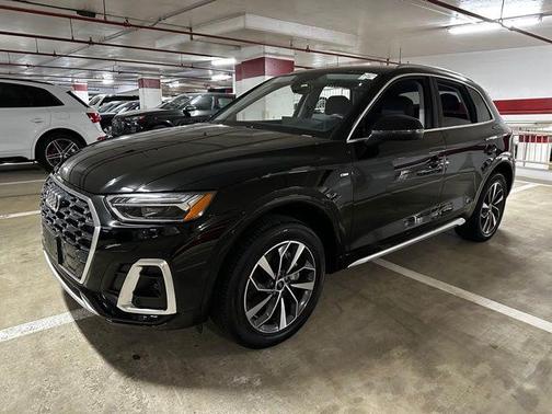 2024 Audi Q5 45 S line Premium
