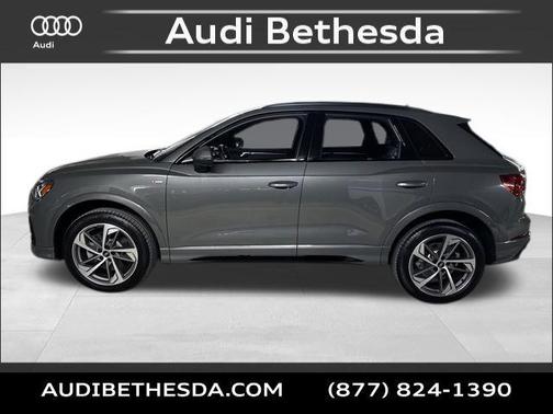 2025 Audi Q3 Premium 45 TFSI S line quattro Tiptronic