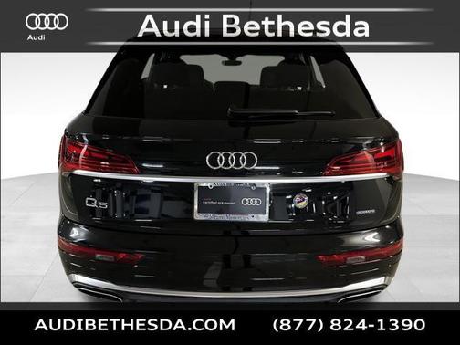 2025 Audi Q5 45 S line Premium Plus
