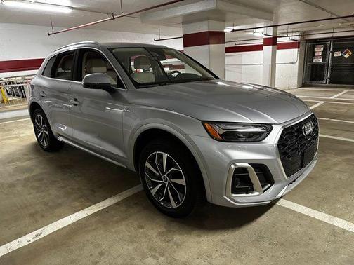 2024 Audi Q5 45 S line Premium