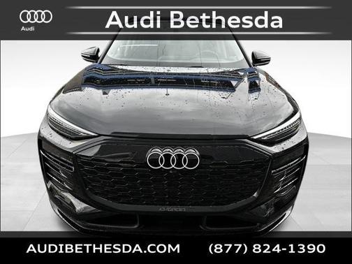 2025 Audi Q6 e-tron Prestige quattro