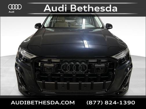 2025 Audi Q7 55 Premium Plus