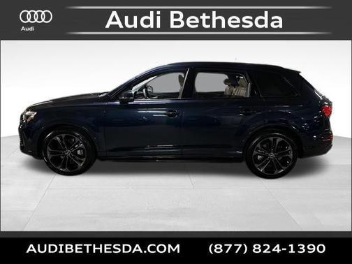 2025 Audi Q7 55 Premium Plus