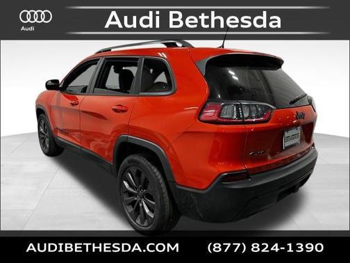 Spitfire Orange Clearcoat 2021 Jeep Cherokee Latitude Lux