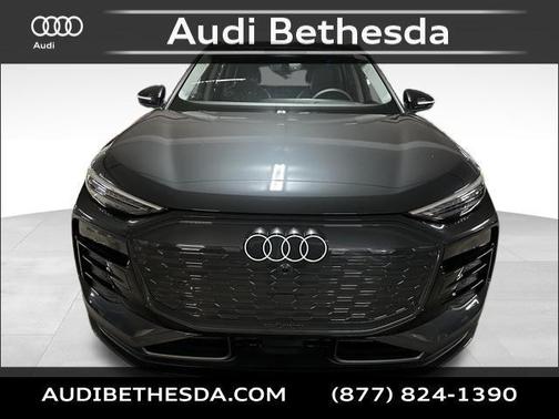 2025 Audi Q6 e-tron Prestige quattro