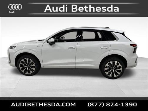 Glacier White 2026 Audi Q3 TFSI quattro S tronic