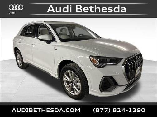 2025 Audi Q3 Premium 45 TFSI S line quattro Tiptronic