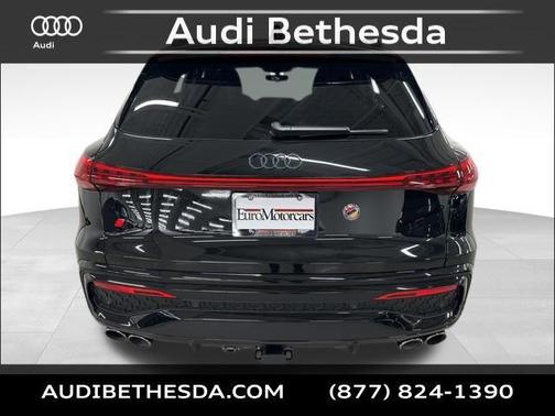 Mythos Black Metallic 2026 Audi SQ5 3.0T Premium Plus