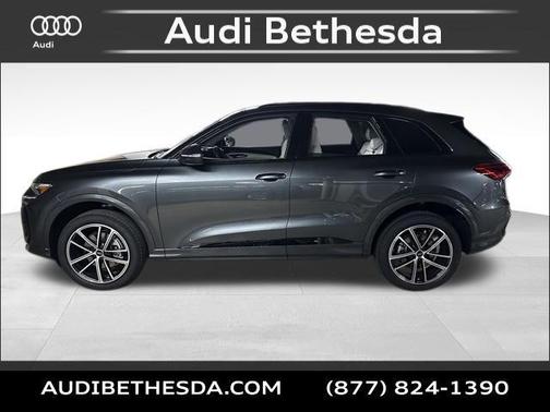 Daytona Gray 2026 Audi Q5 Premium Plus TFSI quattro S tronic