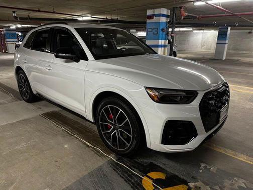 2025 Audi SQ5 3.0T Premium Plus