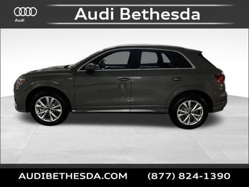 2025 Audi Q3 Premium 45 TFSI S line quattro Tiptronic