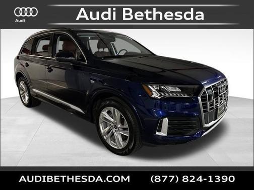 2024 Audi Q7 45 Premium Plus