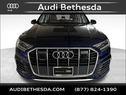 2024 Audi Q7 45 Premium Plus