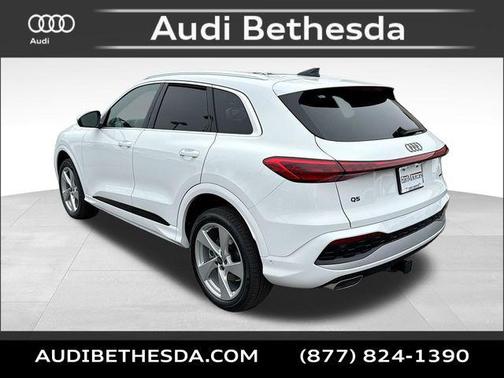 Arkona White 2026 Audi Q5 Premium Plus TFSI quattro S tronic