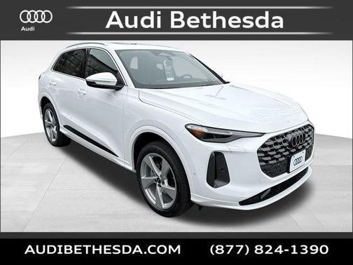 Arkona White 2026 Audi Q5 Premium Plus TFSI quattro S tronic