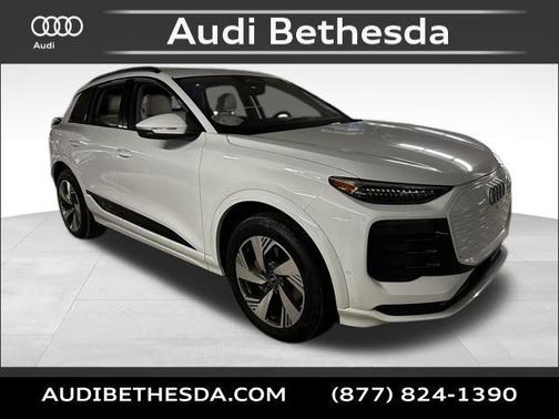 2025 Audi Q6 e-tron Premium Plus quattro