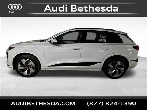 2025 Audi Q6 e-tron Premium Plus quattro