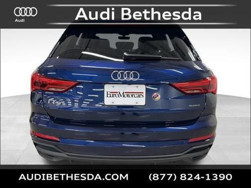 2025 Audi Q3 Premium 45 TFSI S line quattro Tiptronic