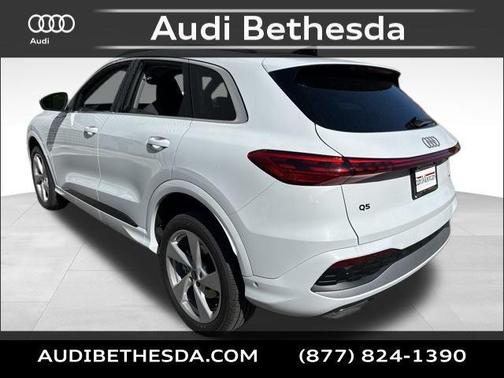 2025 Audi Q5 Premium Plus