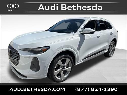 2025 Audi Q5 Premium Plus