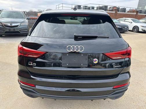 2024 Audi Q3 45 S line Premium Plus