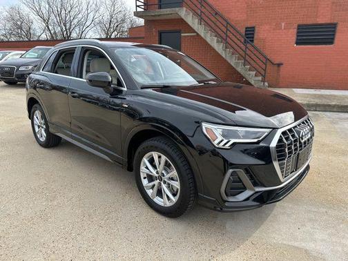 2024 Audi Q3 45 S line Premium Plus