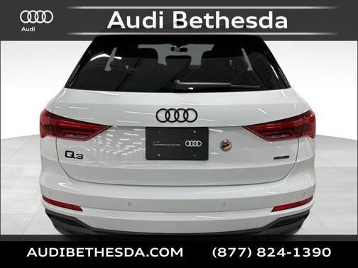 2024 Audi Q3 45 S line Premium Plus
