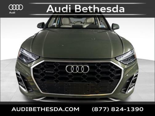 2023 Audi Q5 45 S line Premium
