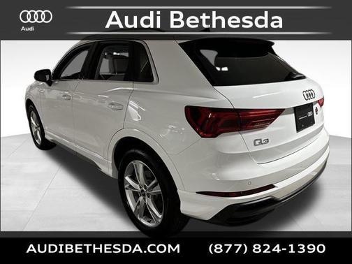 2024 Audi Q3 45 S line Premium Plus