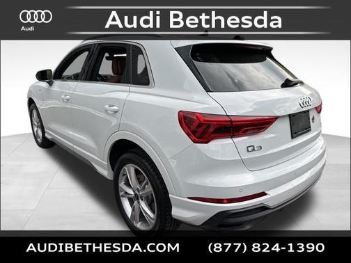 2024 Audi Q3 45 S line Premium Plus