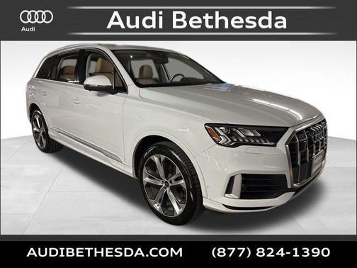 2023 Audi Q7 55 Premium Plus