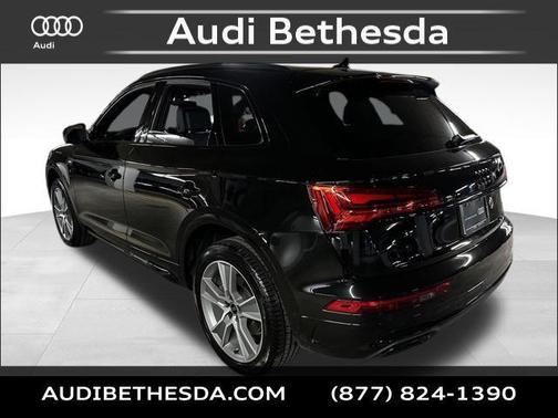 2025 Audi Q5 45 S line Premium
