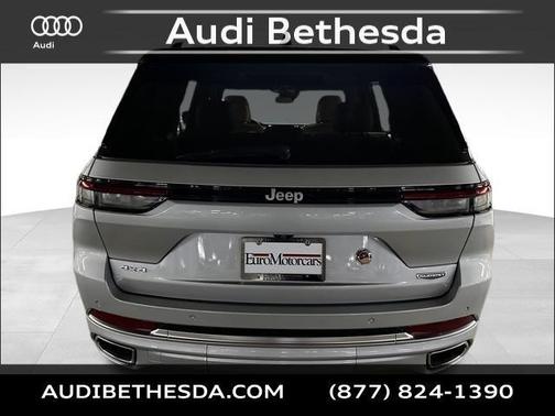 2024 Jeep Grand Cherokee Summit