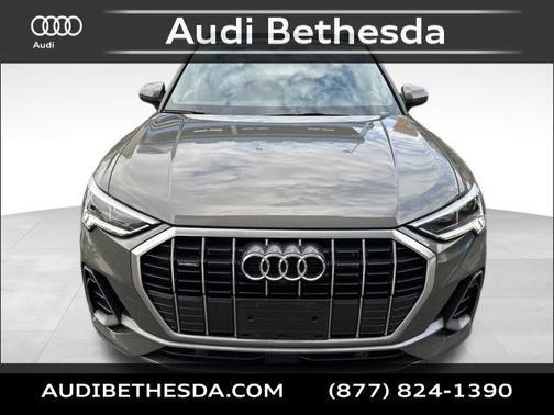2024 Audi Q3 45 S line Premium Plus