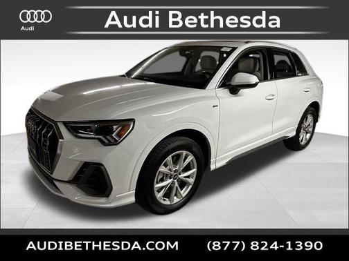 2025 Audi Q3 Premium 45 TFSI S line quattro Tiptronic