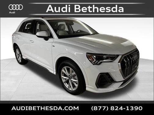 2025 Audi Q3 Premium 45 TFSI S line quattro Tiptronic