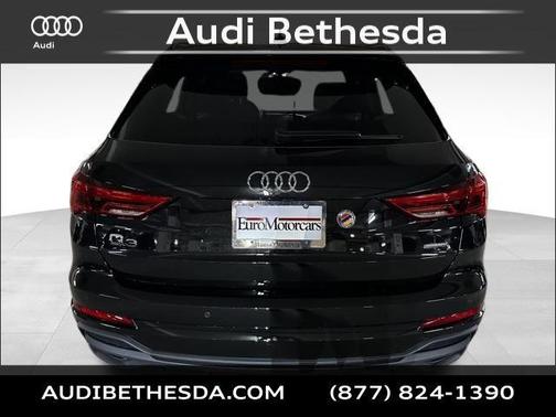 2025 Audi Q3 Premium 45 TFSI S line quattro Tiptronic