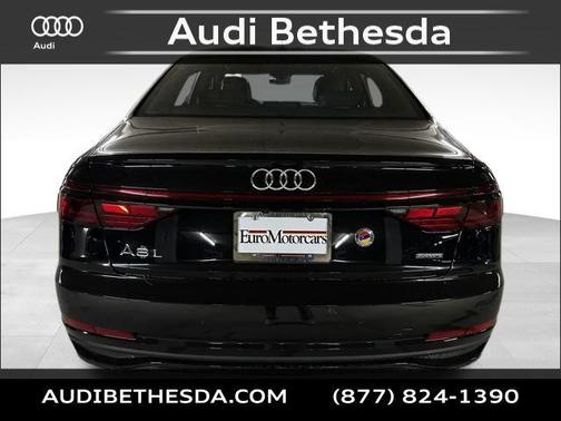 2025 Audi A8 L 55 TFSI quattro Tiptronic