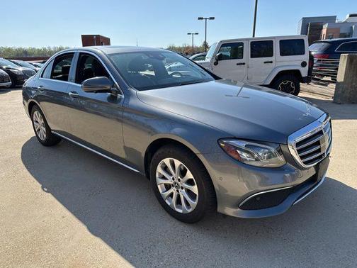 2017 Mercedes-Benz E-Class 4MATIC