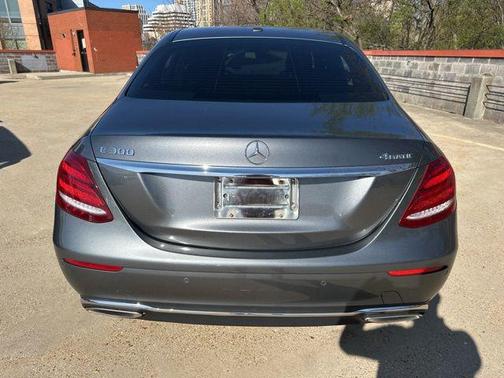 2017 Mercedes-Benz E-Class 4MATIC