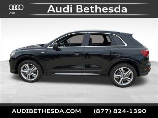 2024 Audi Q3 Premium 45 TFSI S line quattro Tiptronic