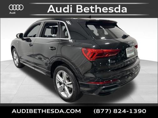 2022 Audi Q3 45 S line Premium Plus