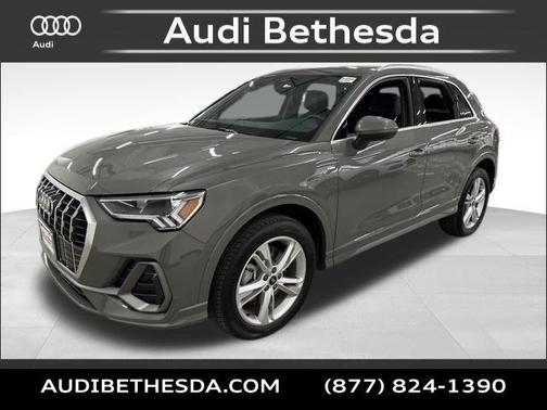 2024 Audi Q3 Premium 45 TFSI S line quattro Tiptronic