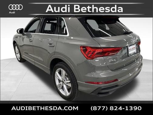 2024 Audi Q3 Premium 45 TFSI S line quattro Tiptronic