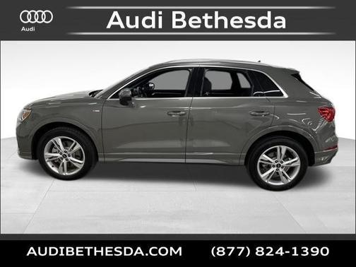 2024 Audi Q3 Premium 45 TFSI S line quattro Tiptronic