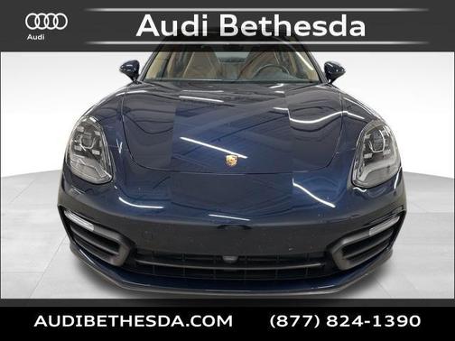2021 Porsche Panamera 4